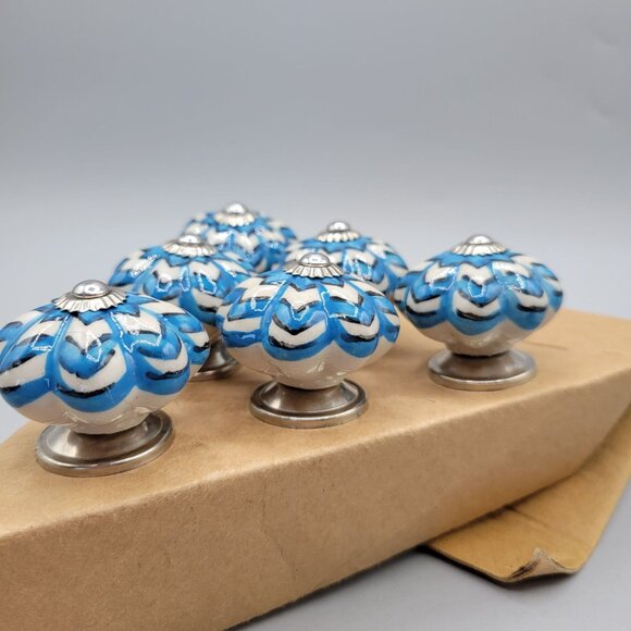 Ceramic Cabinet Drawer Knobs Blue White Silver Tone Set of 6 - Picture 2 of 5